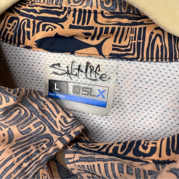 Salt Life SLX Tiki Tuna Button Down Fishing Shirt Sunrise Size Mens Large GUC - Picture 3 of 8